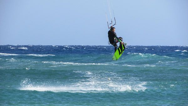 Le kitesurf, un sport tendance chez les hommes